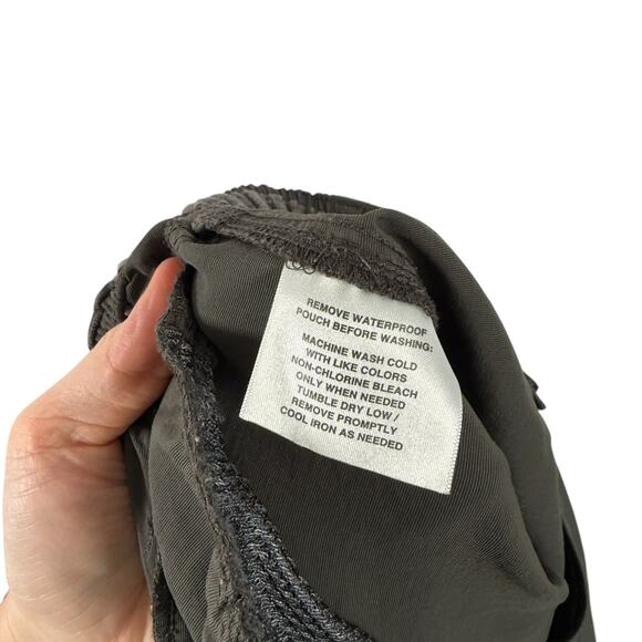 Venturing Uniform Switchbacks Grey Convertible Cargo Pants Scout Womens Small - Picture 7 of 7